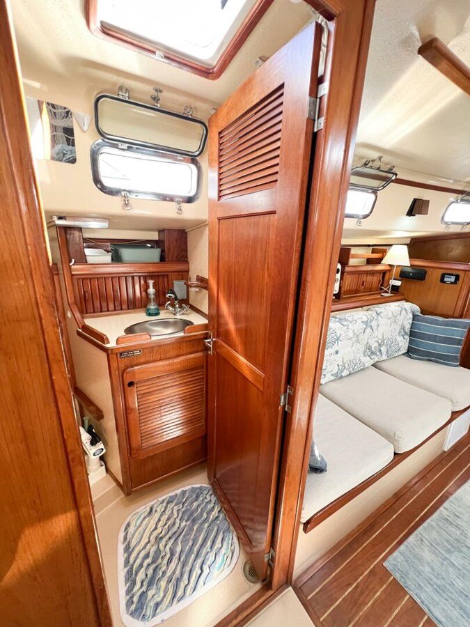 1987-island-packet-38-e99701