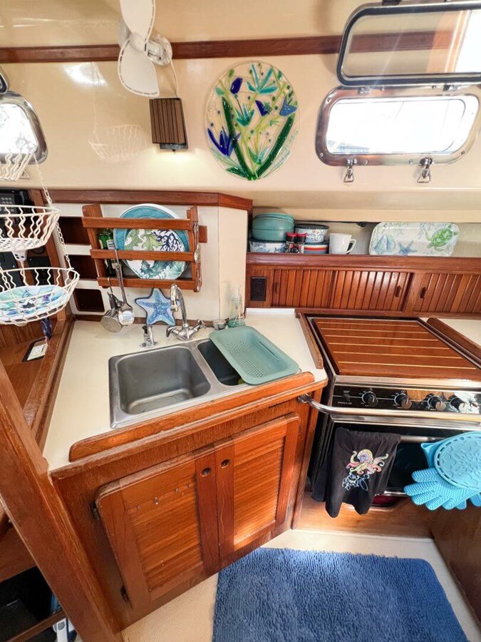 1987-island-packet-38-e99701