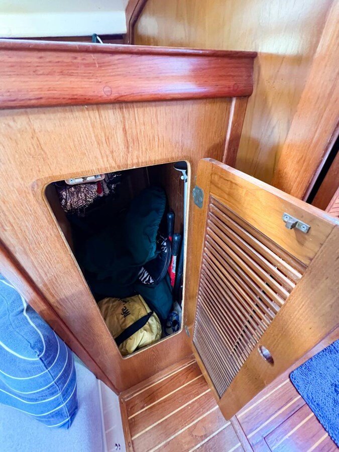 1987-island-packet-38-e99701