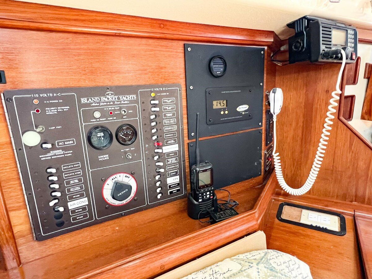 1987-island-packet-38-e99701