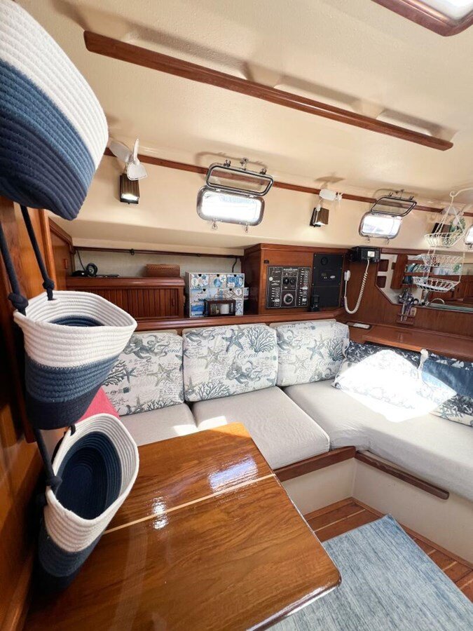 1987-island-packet-38-e99701