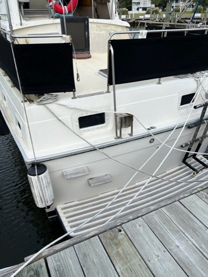 1987-mainship-36-43be20