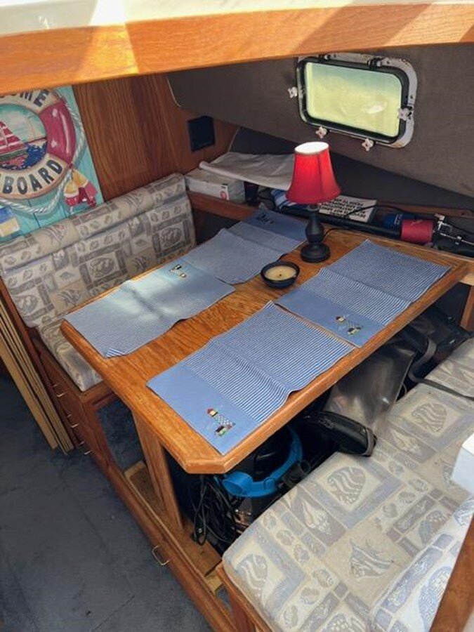 1987-mainship-36-43be20