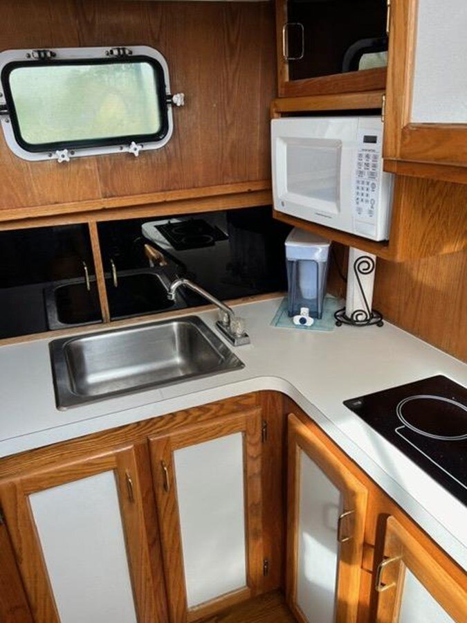 1987-mainship-36-43be20