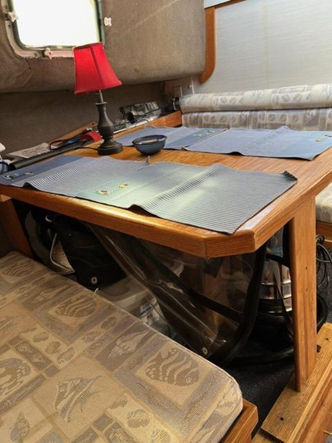 1987-mainship-36-43be20