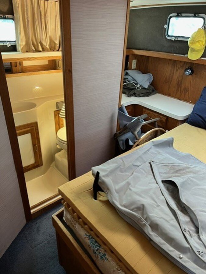 1987-mainship-36-43be20