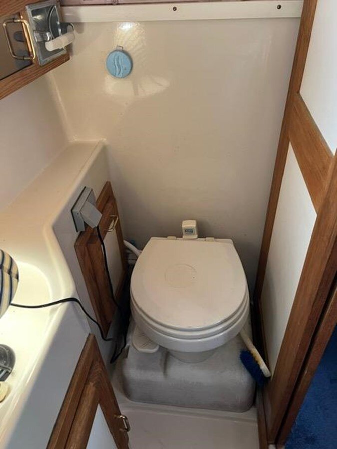 1987-mainship-36-43be20