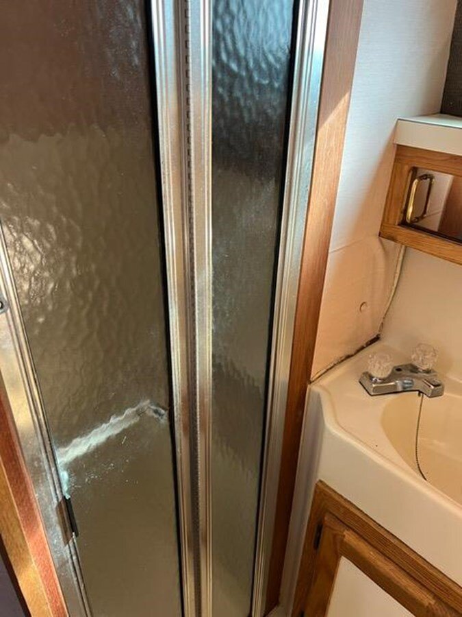 1987-mainship-36-43be20