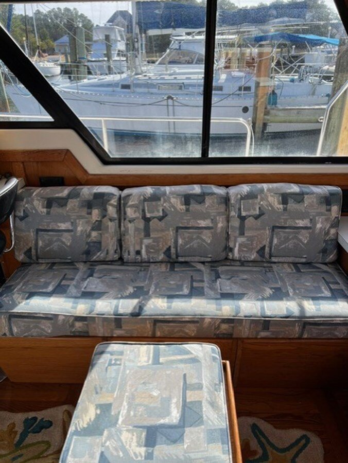 1987-mainship-36-43be20