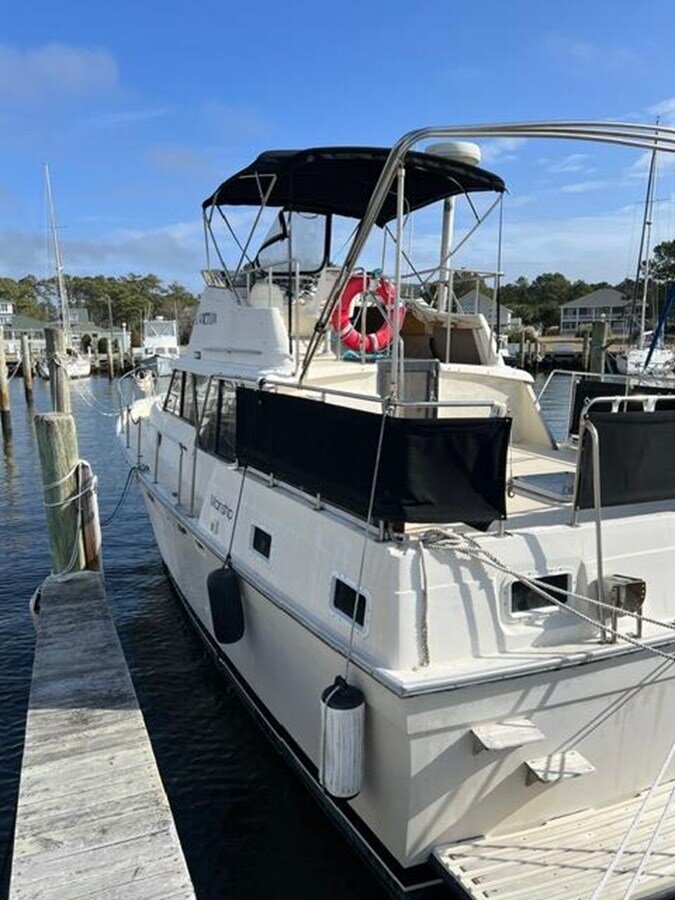 1987-mainship-36-43be20