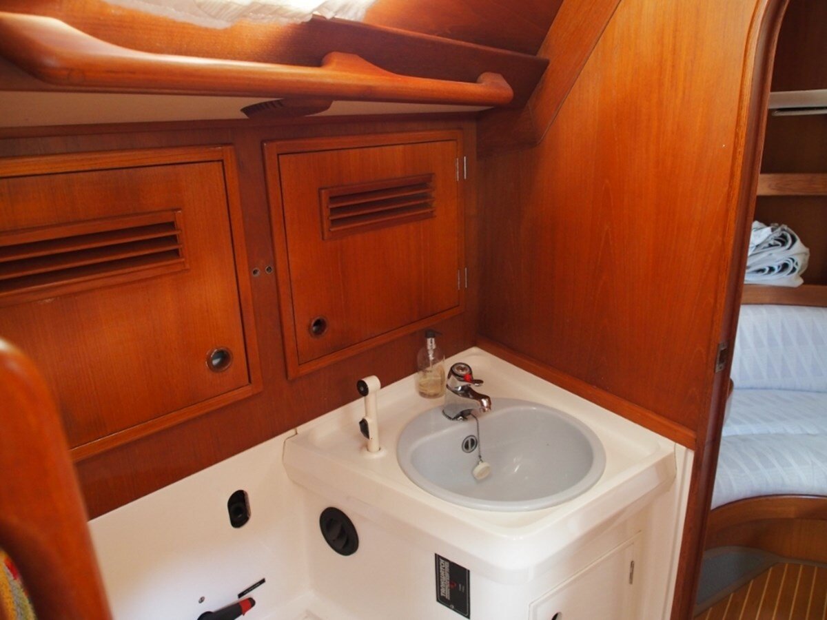 1987-nautor-swan-42-11-579dcb