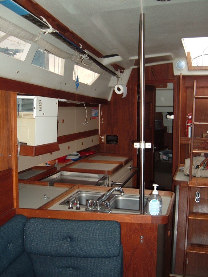 1988-cc-yachts-44-2-eaa79a