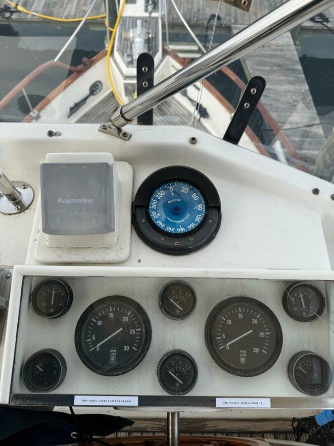 1988-grand-banks-36-10-3e47fd