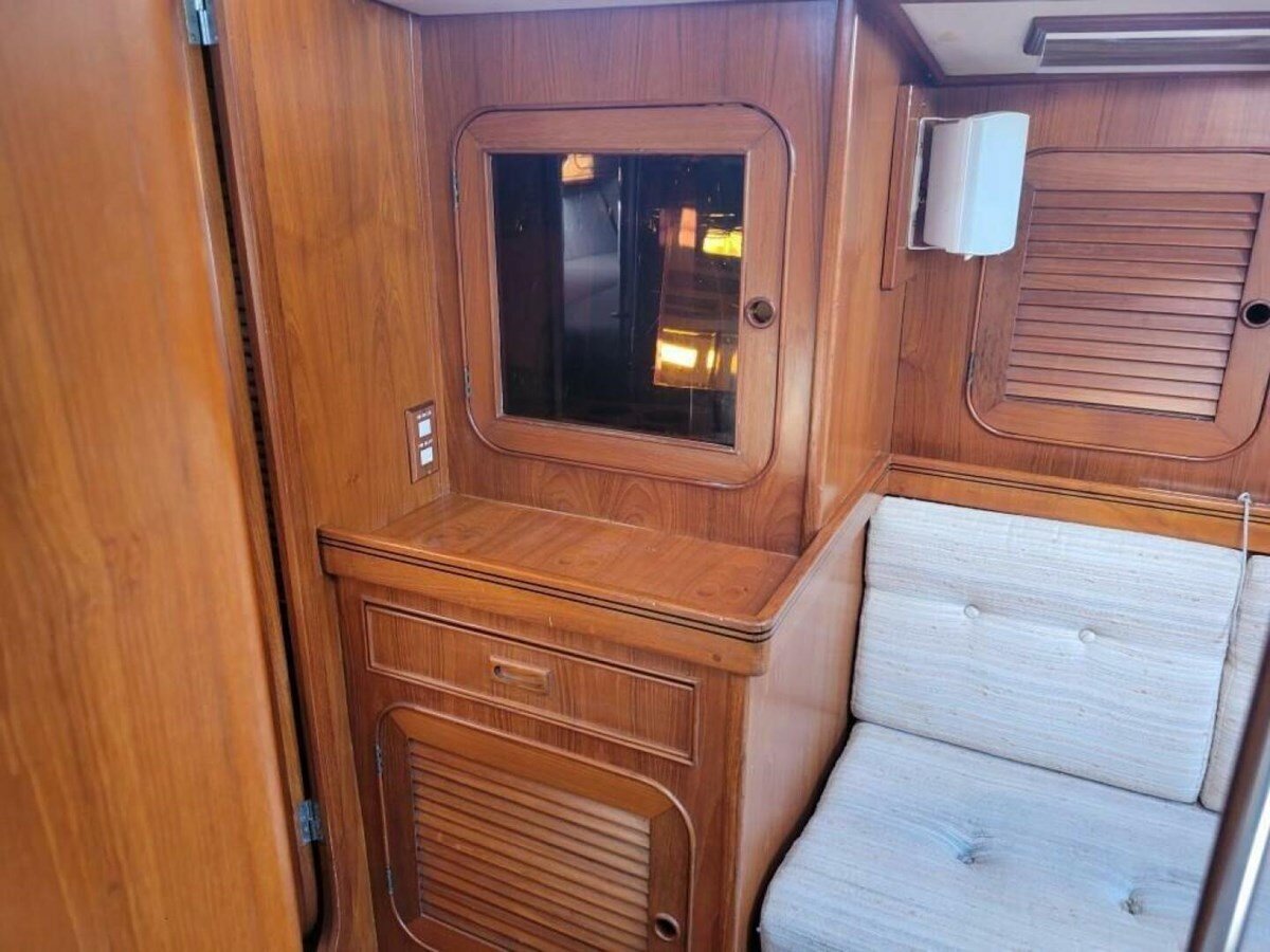 1988-hylas-44-2-42adfe