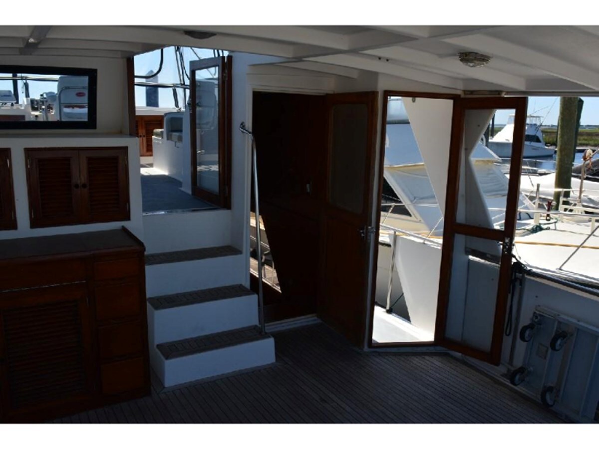 1988-marine-trader-46-6-7d8114