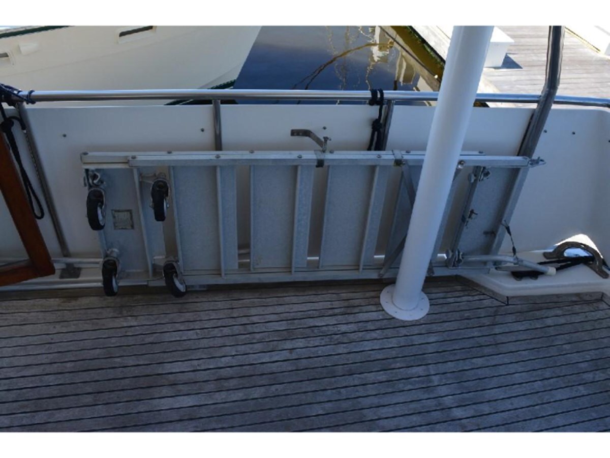 1988-marine-trader-46-6-7d8114