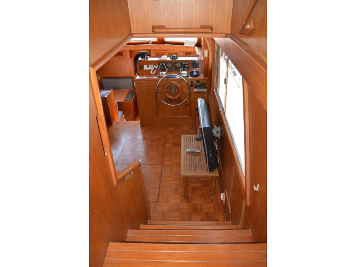 1988-marine-trader-46-6-7d8114