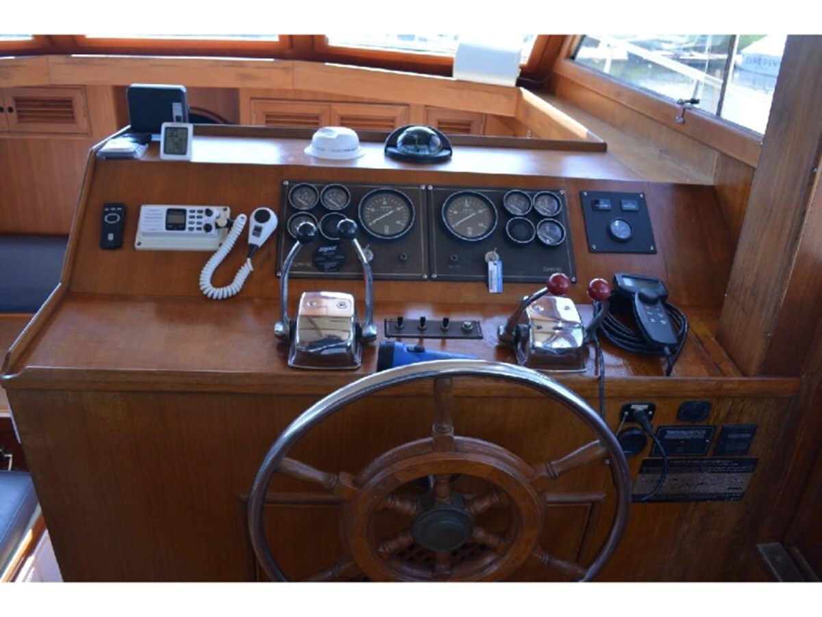 1988-marine-trader-46-6-7d8114