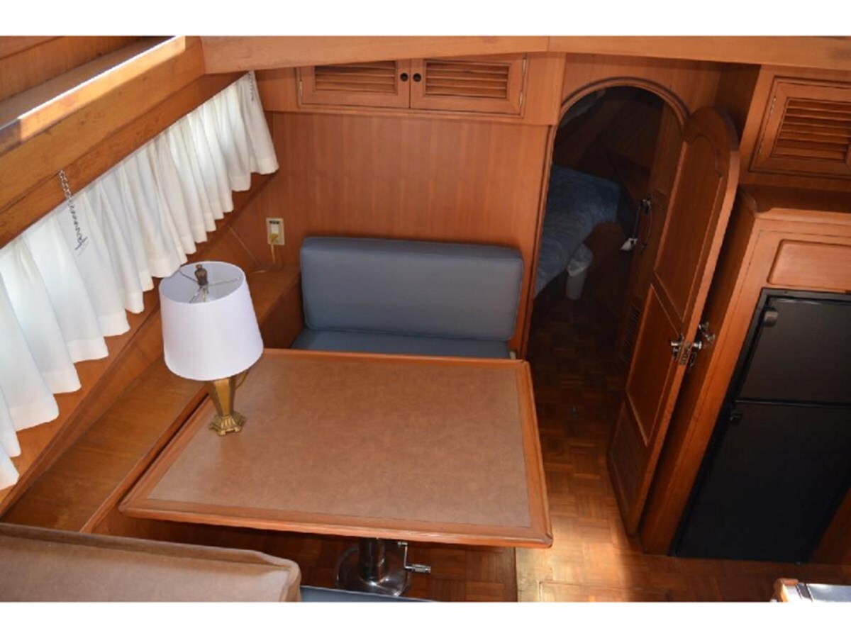 1988-marine-trader-46-6-7d8114