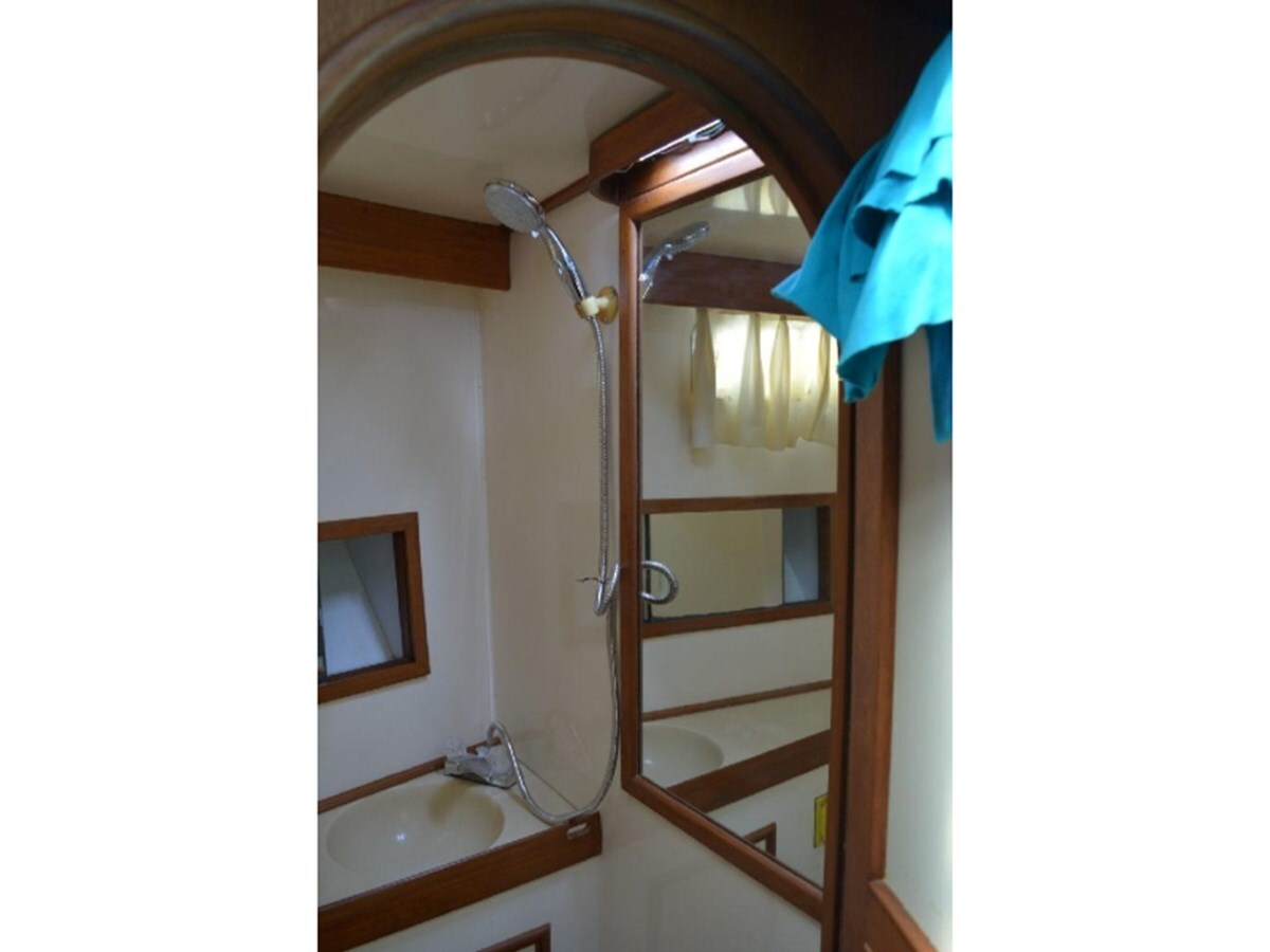 1988-marine-trader-46-6-7d8114