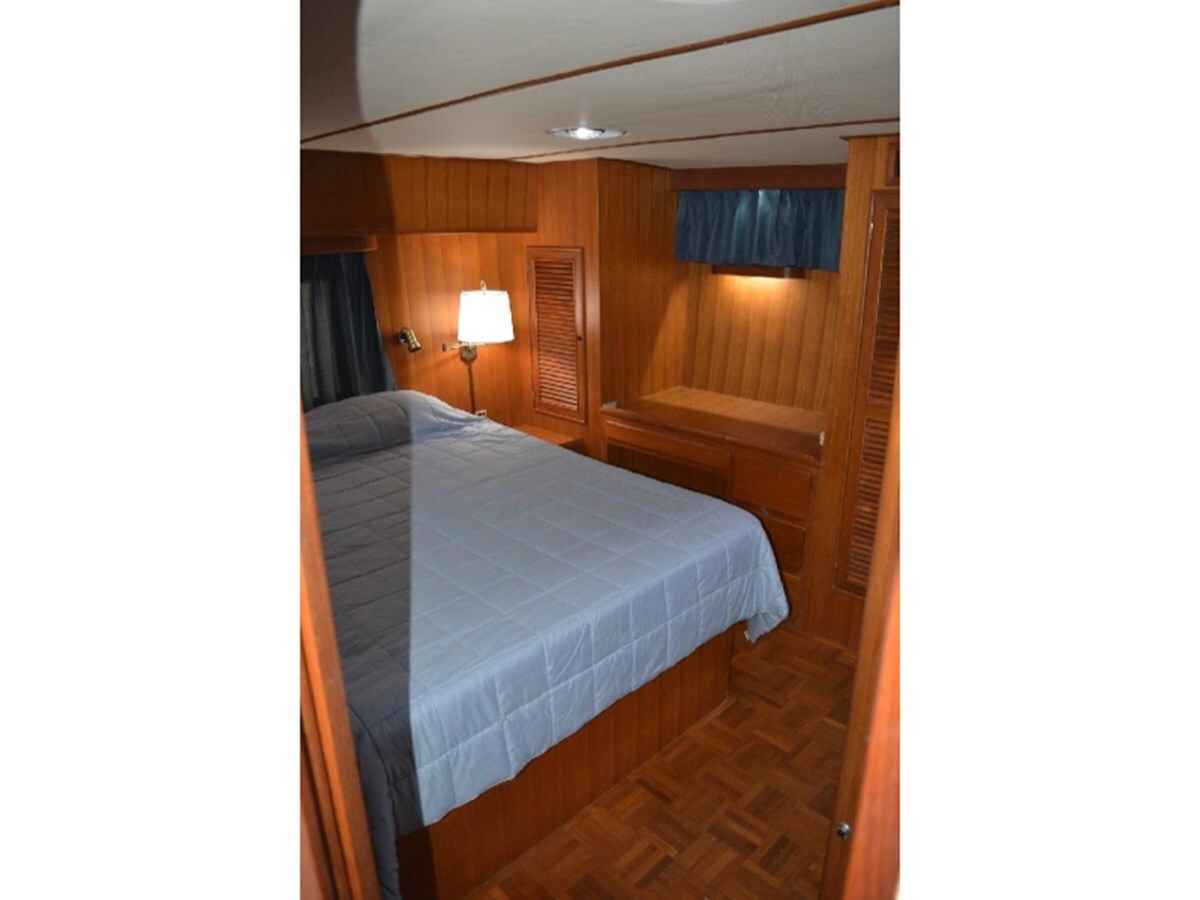 1988-marine-trader-46-6-7d8114