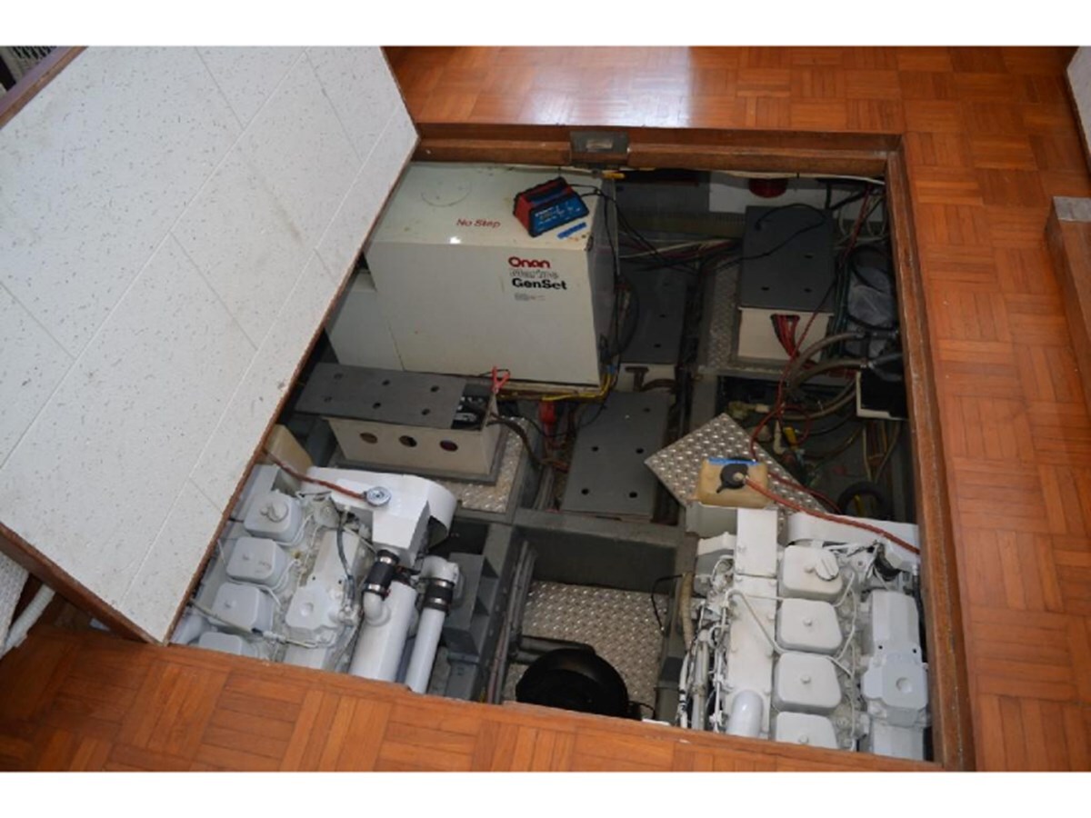 1988-marine-trader-46-6-7d8114