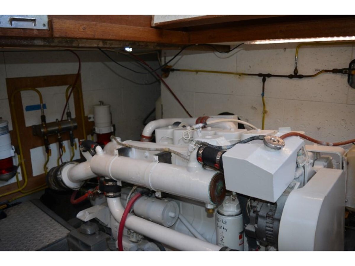 1988-marine-trader-46-6-7d8114