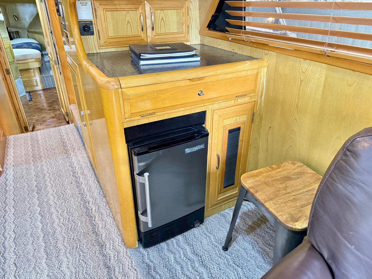 1988-ocean-alexander-50-5dac40