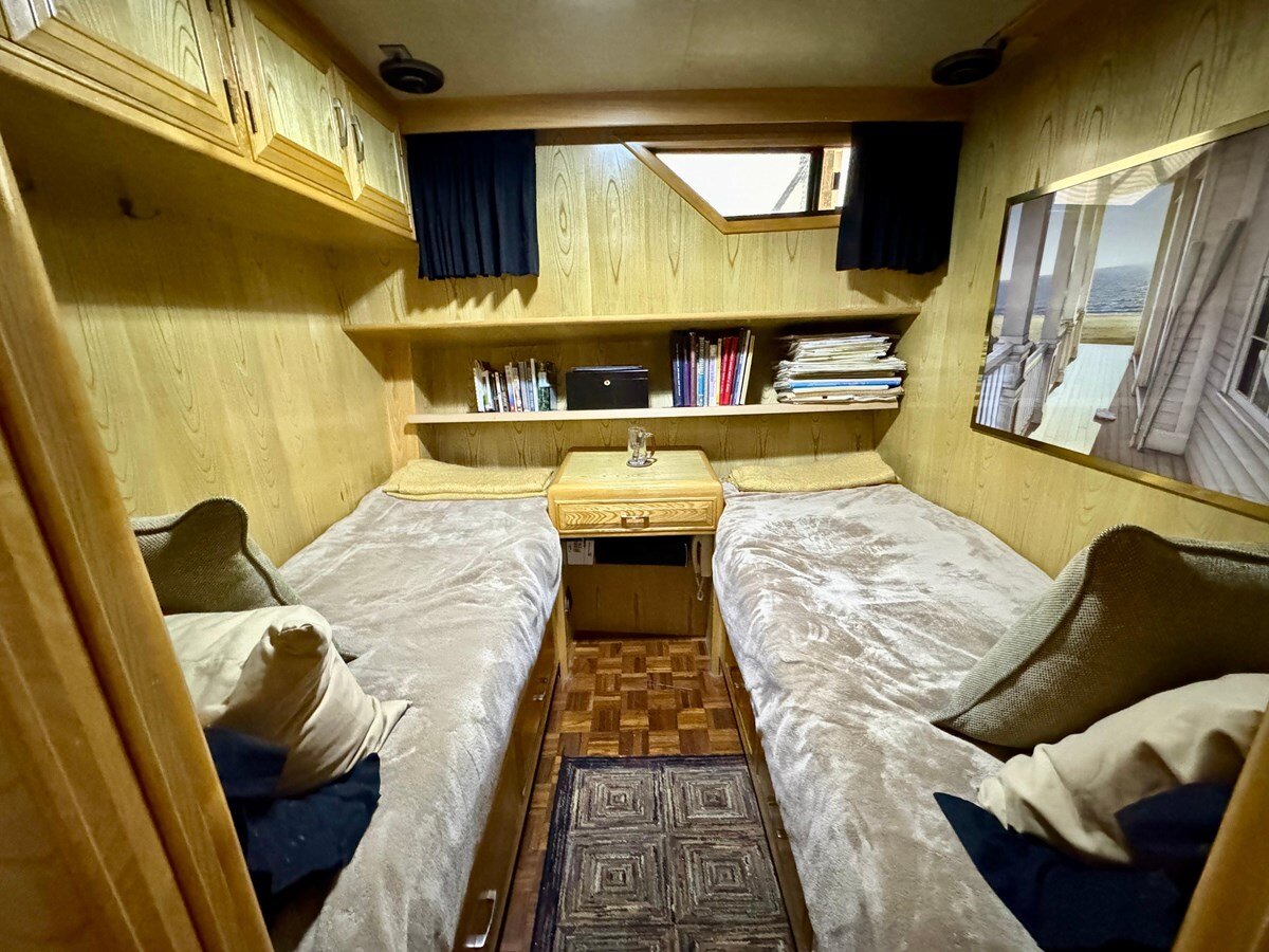 1988-ocean-alexander-50-5dac40