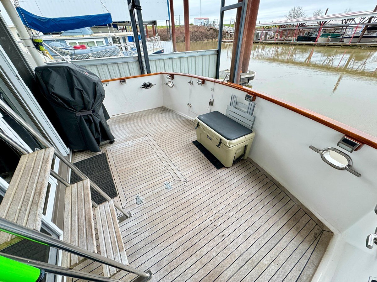 1988-ocean-alexander-50-5dac40