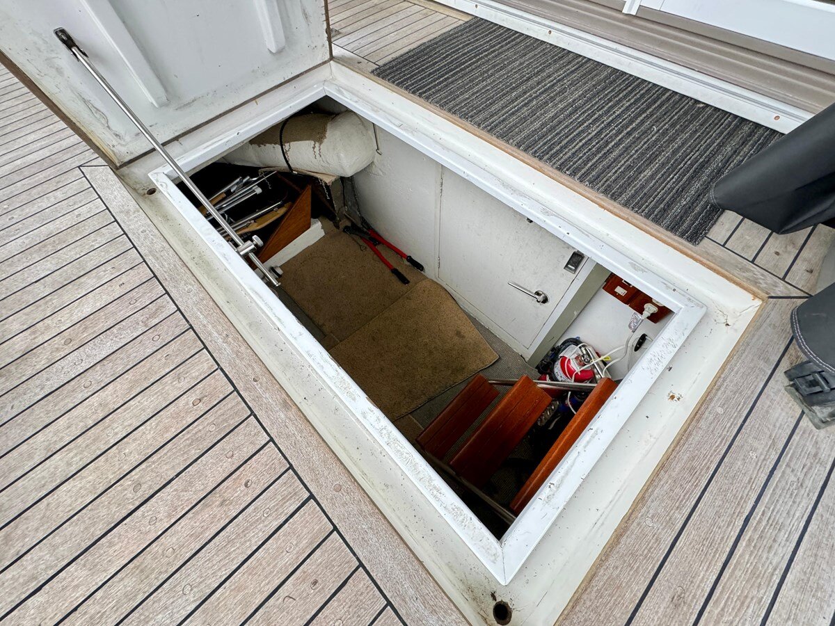 1988-ocean-alexander-50-5dac40