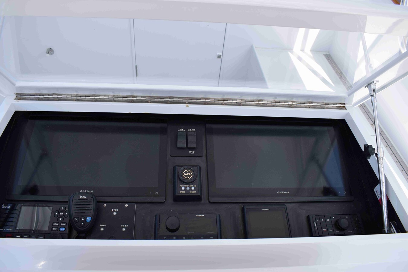 1988-rybovich-ryco-34-fe19b8