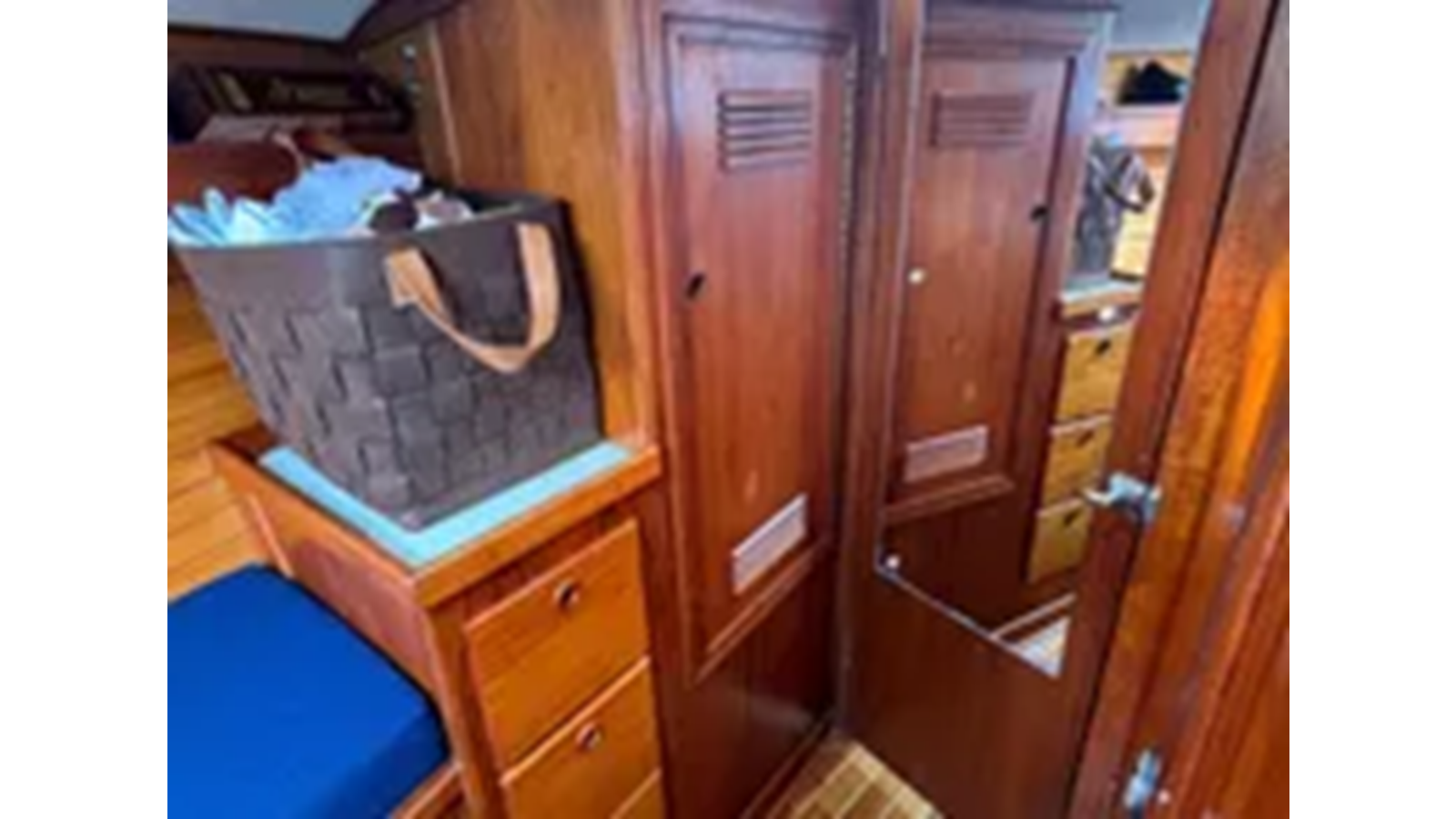 1988-sabre-42-4-28f199