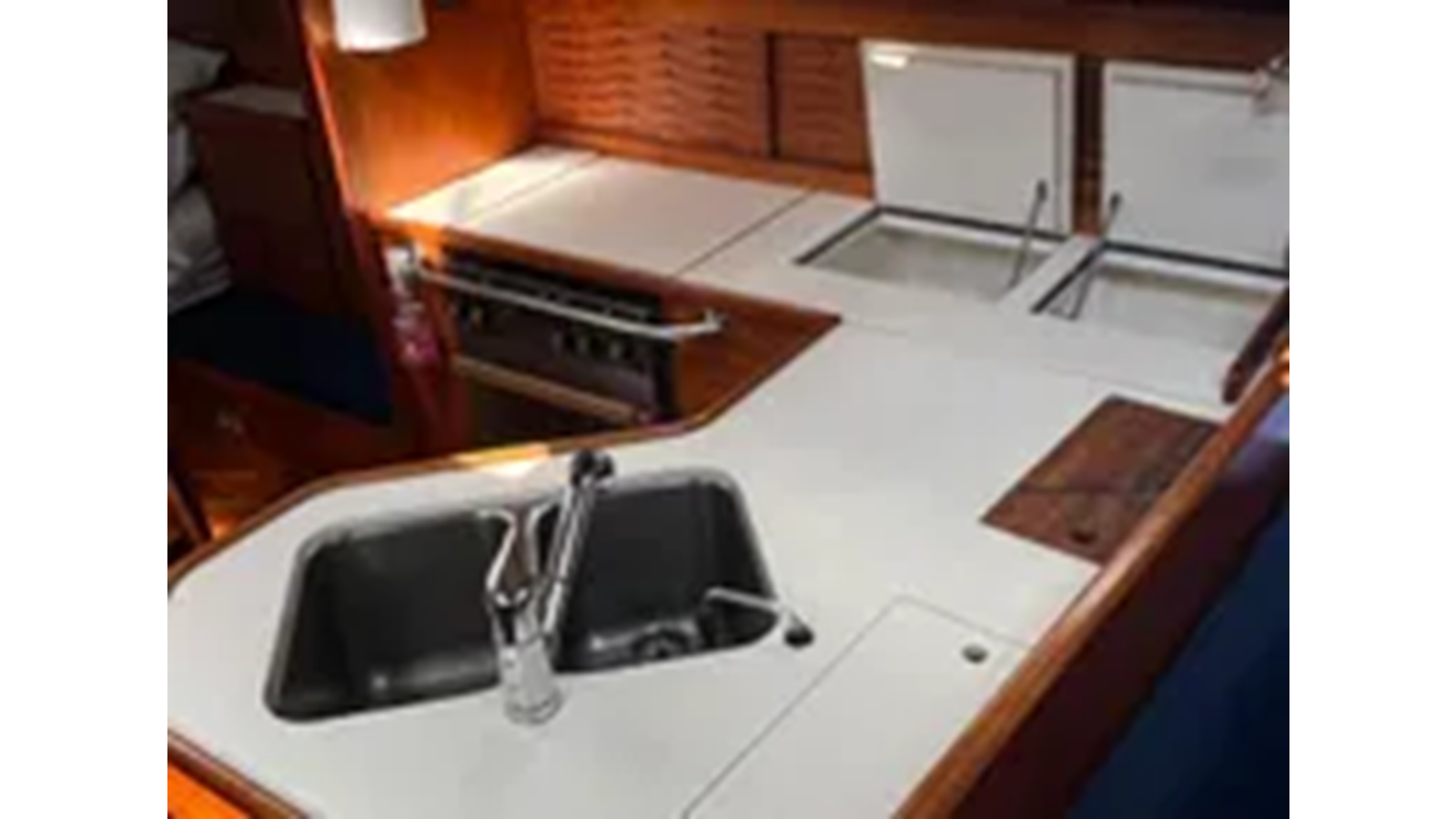 1988-sabre-42-4-28f199