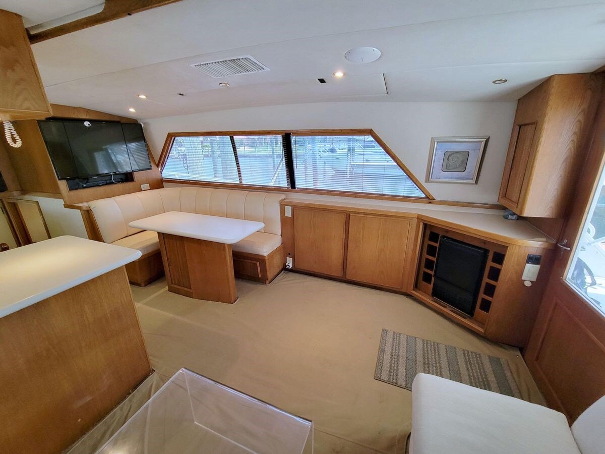 1989-bertram-50-3a88f3