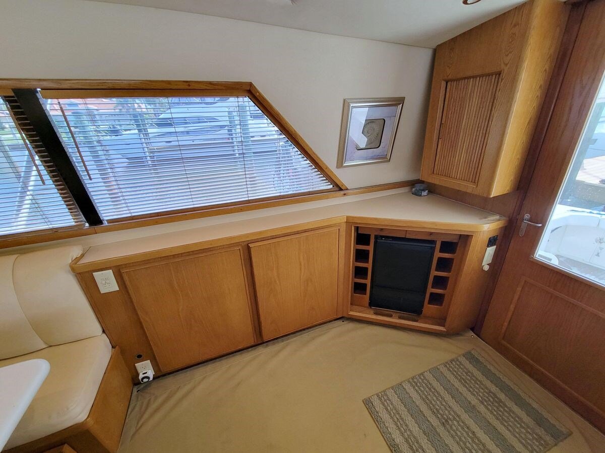 1989-bertram-50-3a88f3