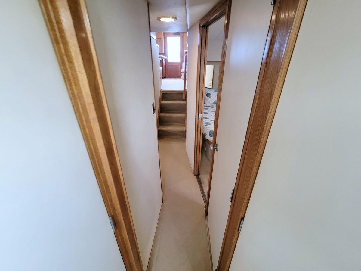 1989-bertram-50-3a88f3