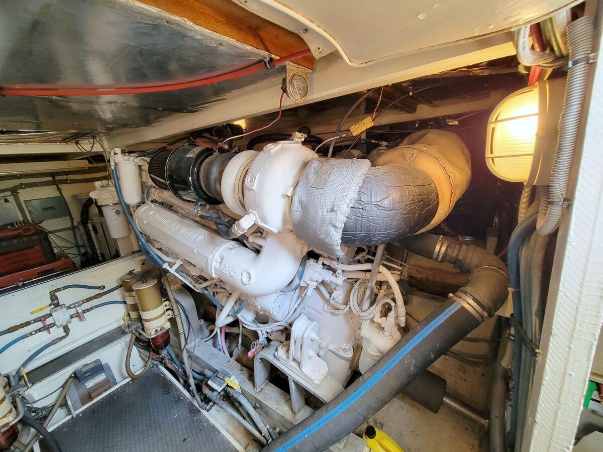 1989-bertram-50-3a88f3