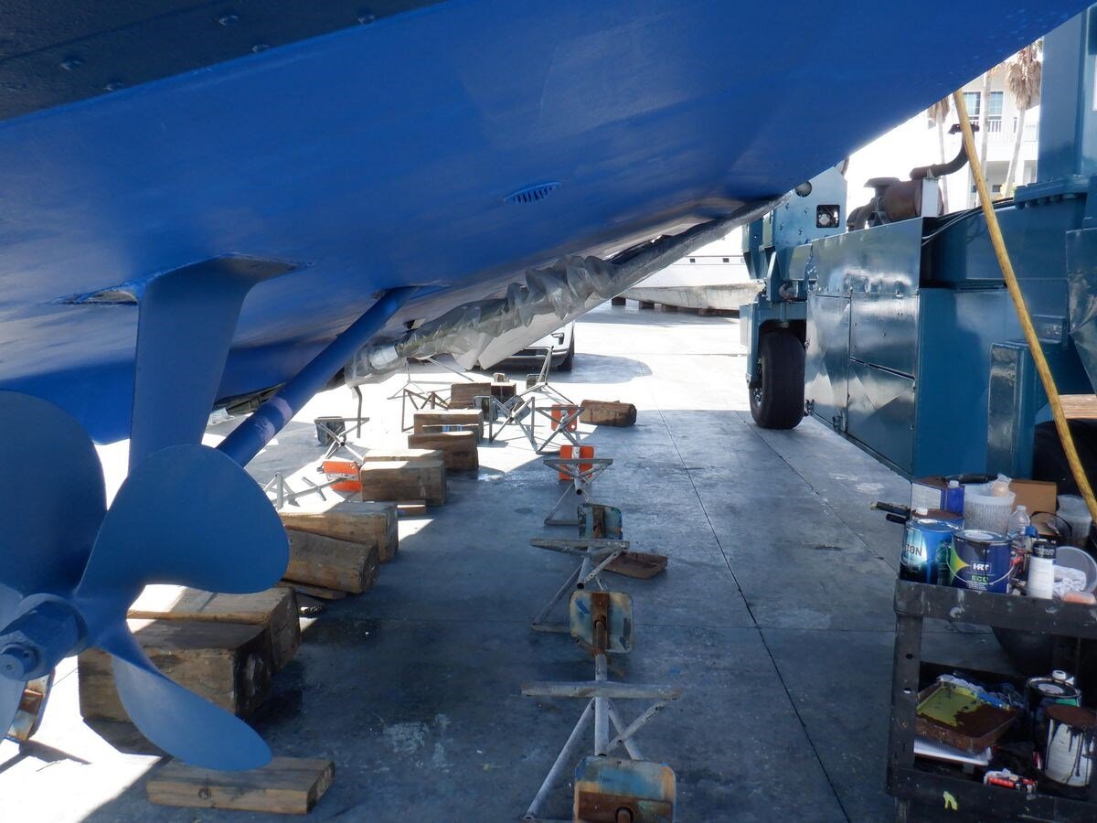 1989-bertram-50-3a88f3