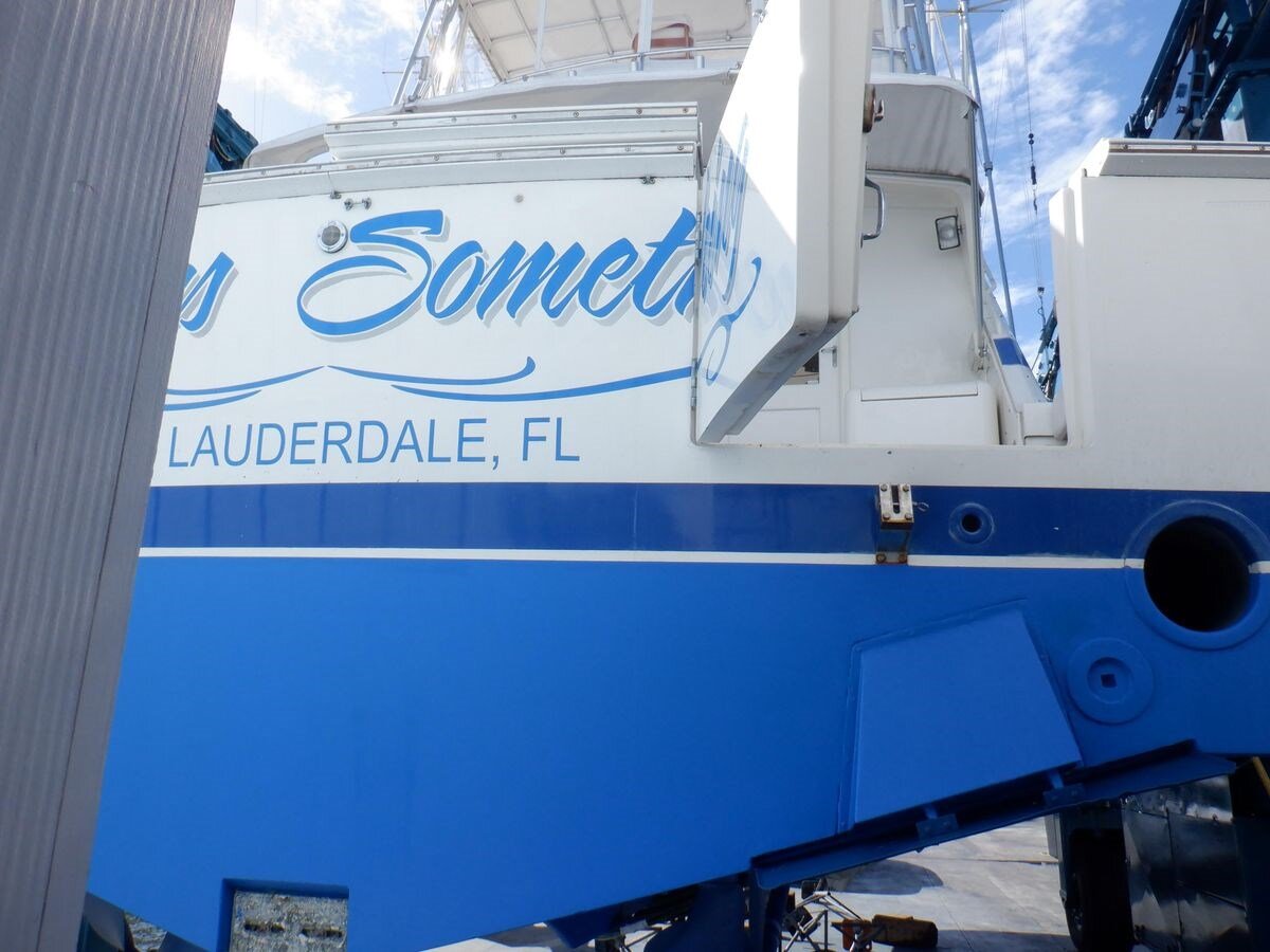 1989-bertram-50-3a88f3