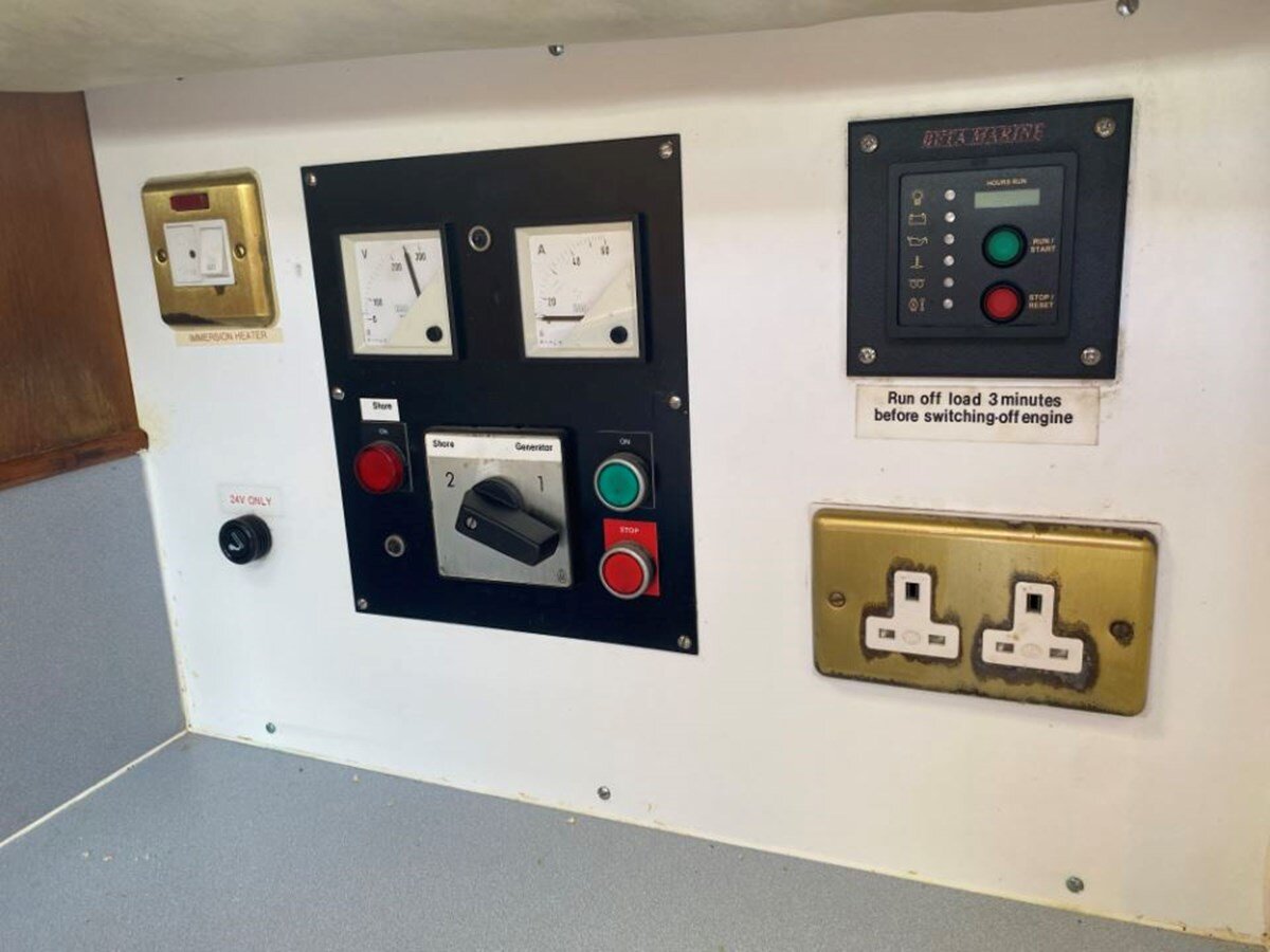 1989-nelson-44-6-01de6f