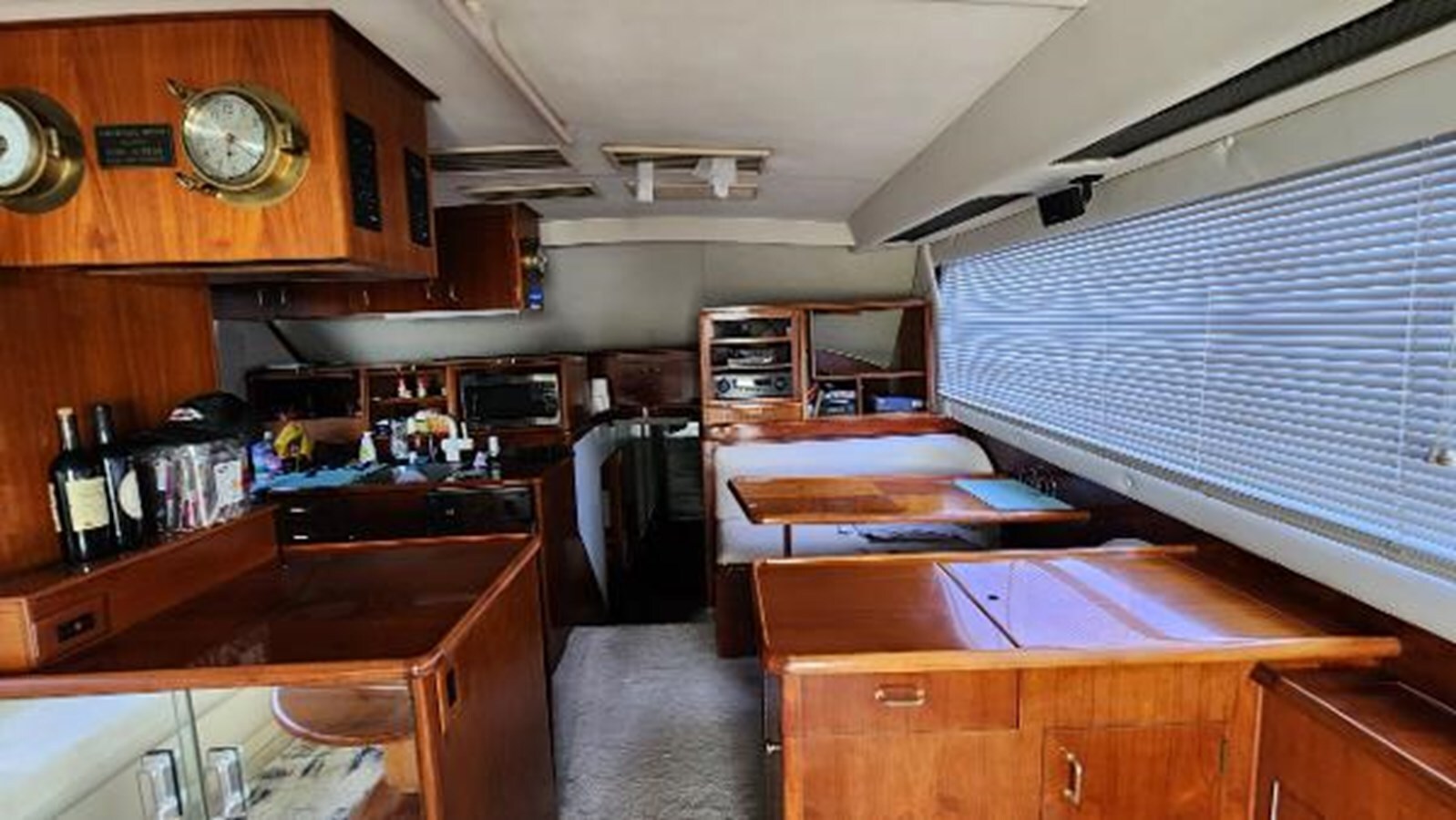 1989-ocean-yachts-55-9-d8dbef