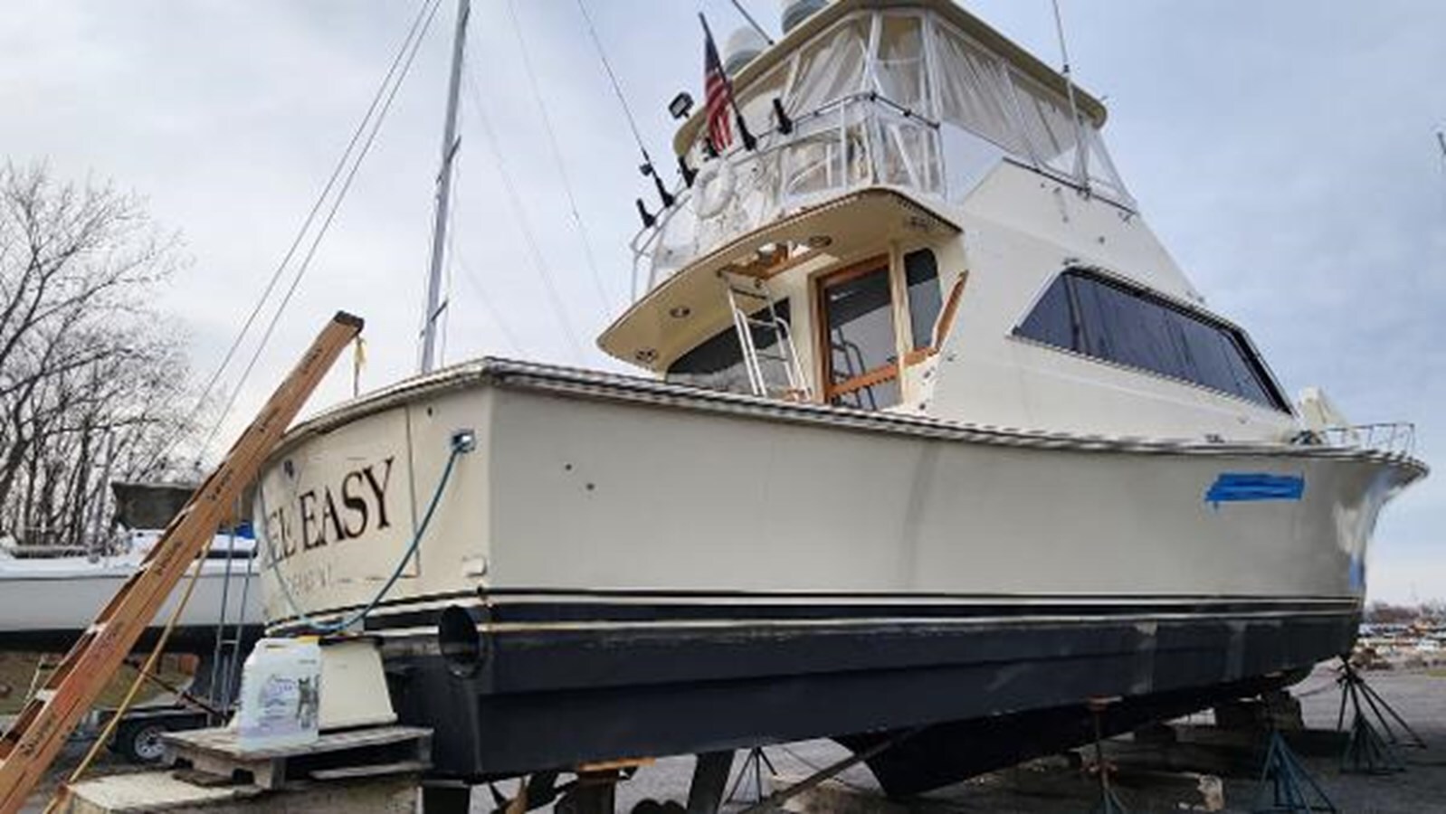 1989-ocean-yachts-55-9-d8dbef