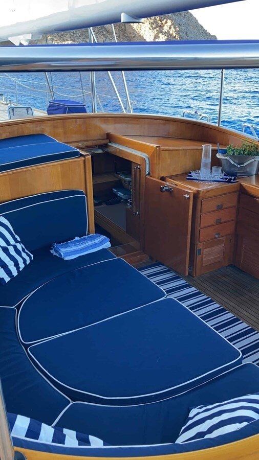 1989 PERINI NAVI 82' 1