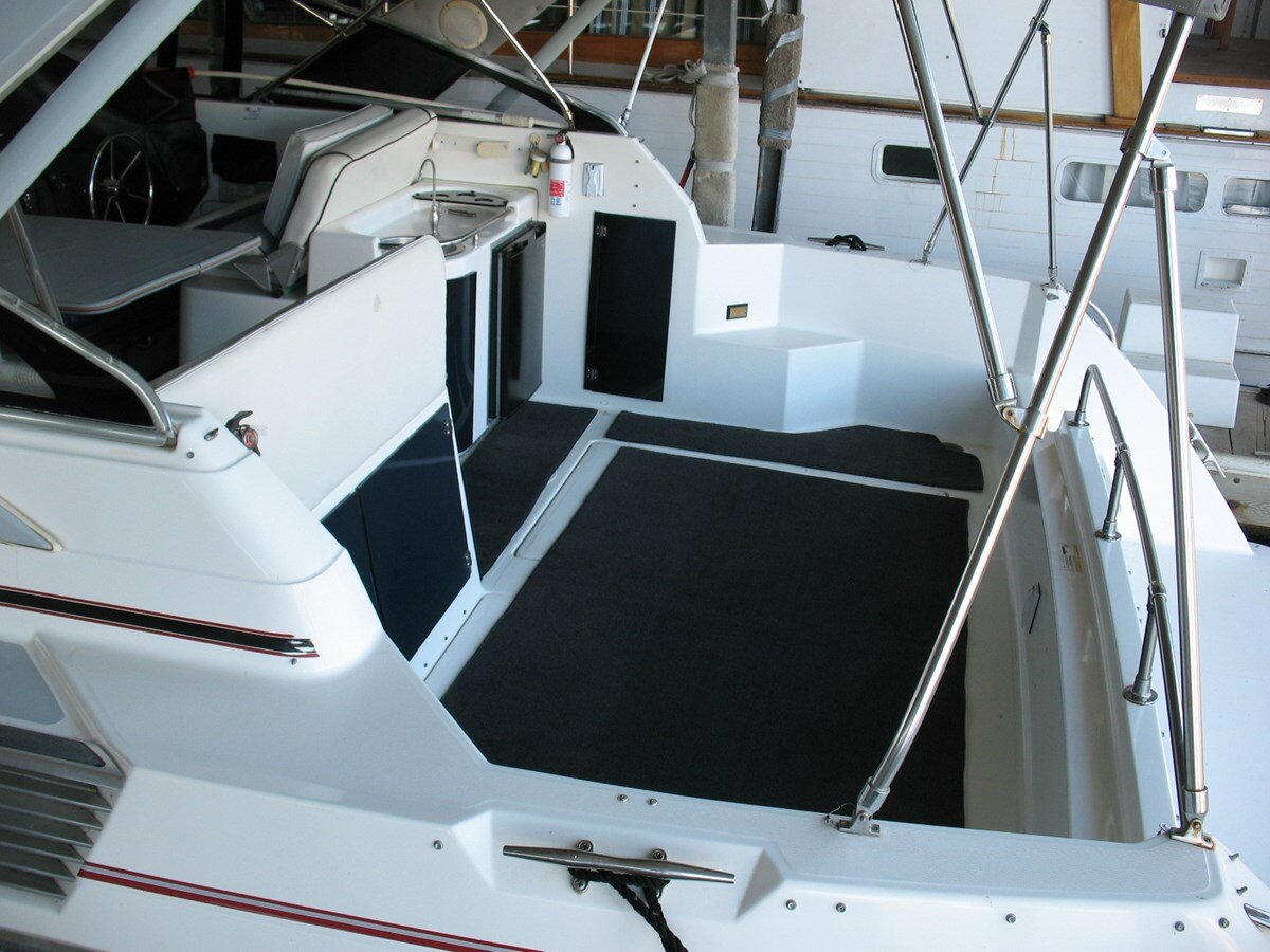 1990-bayliner-37-63f1c8