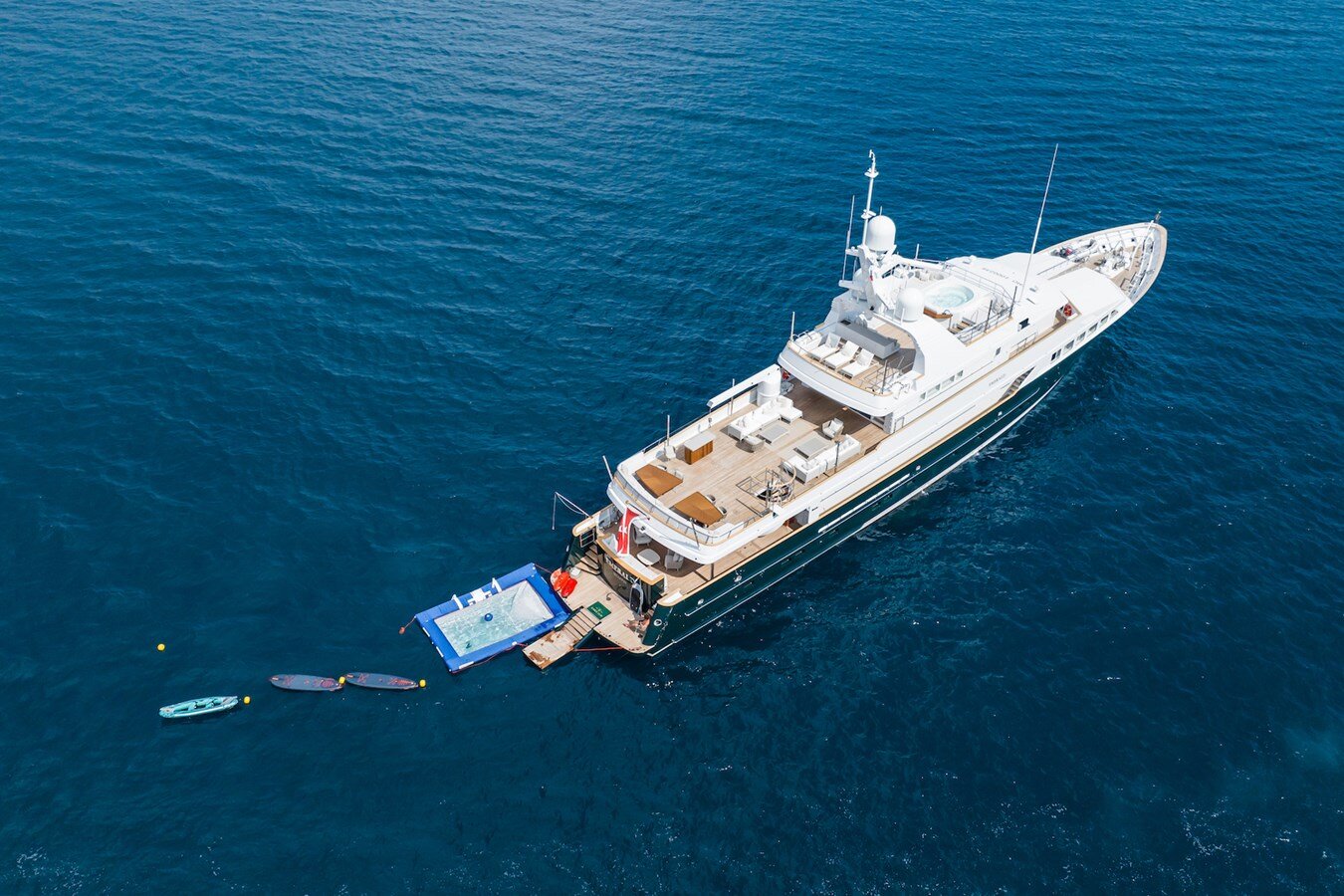 1990 FEADSHIP 165' 5