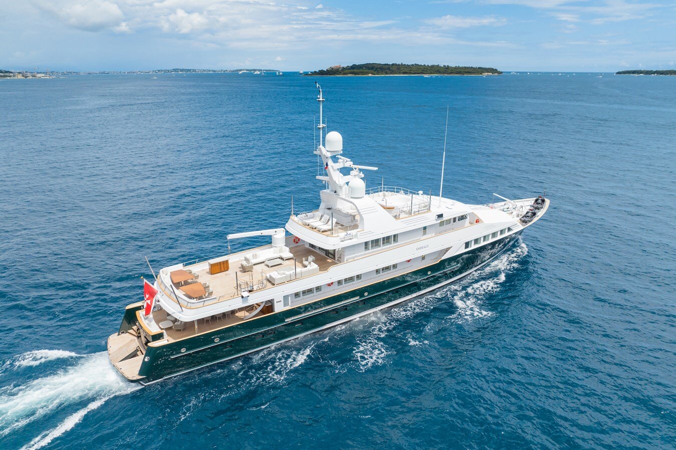 1990 FEADSHIP 165' 5