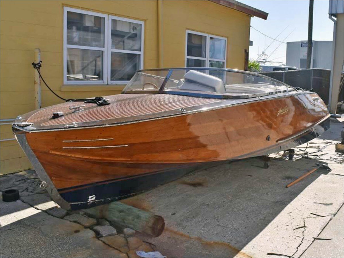 1990-hacker-craft-co-20-1-c9b79e