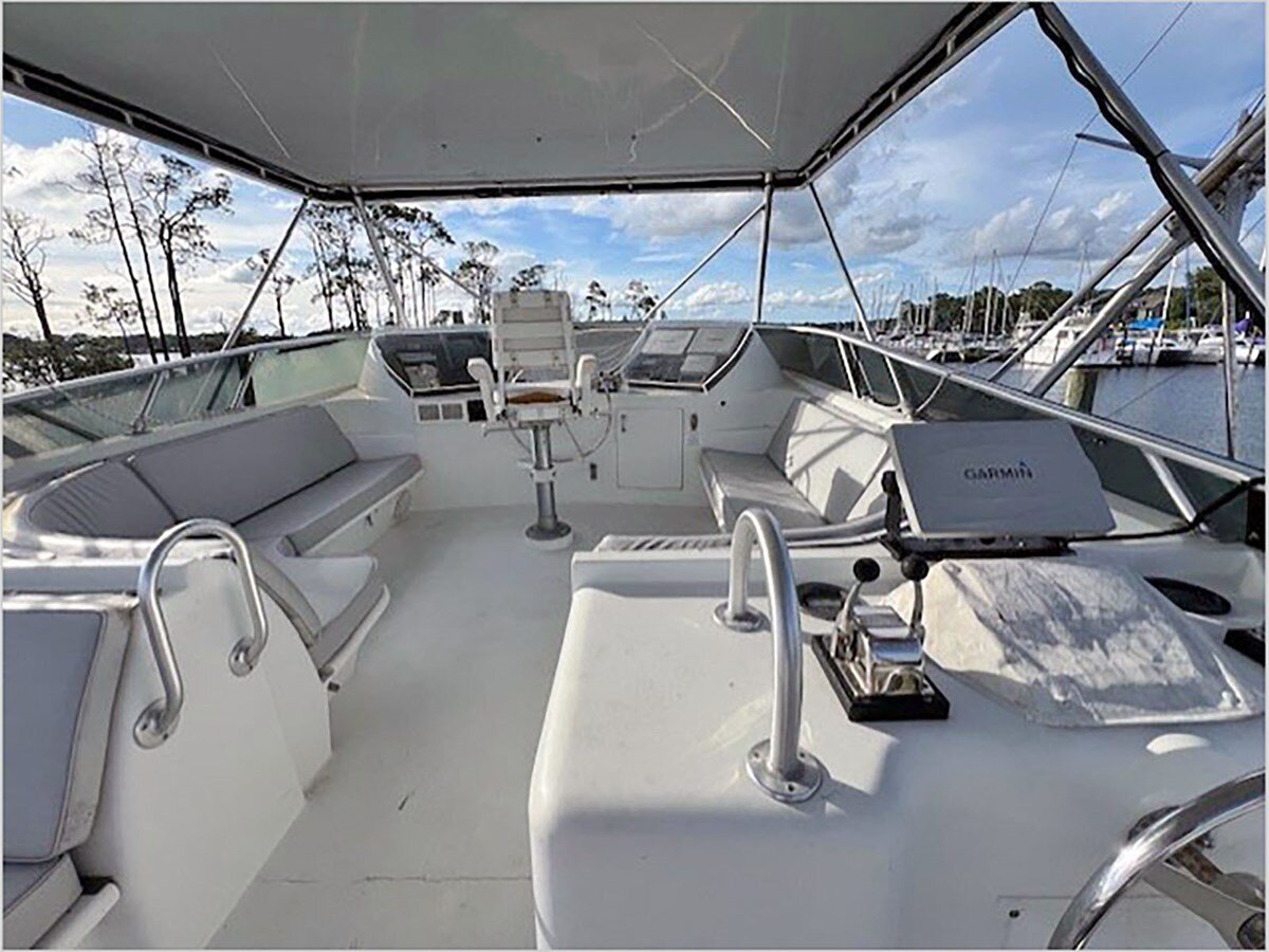 1990-hatteras-58-1-04ec22