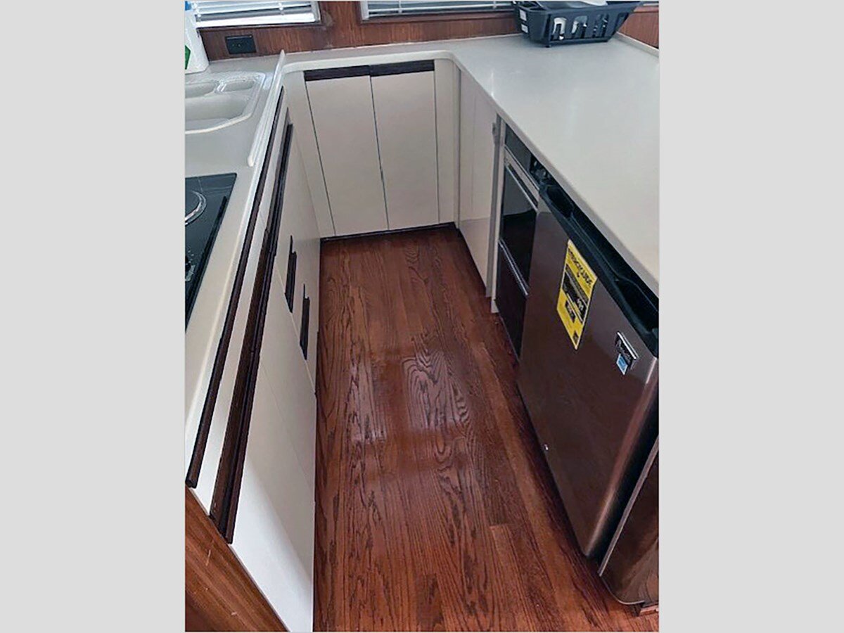 1990-hatteras-58-1-04ec22